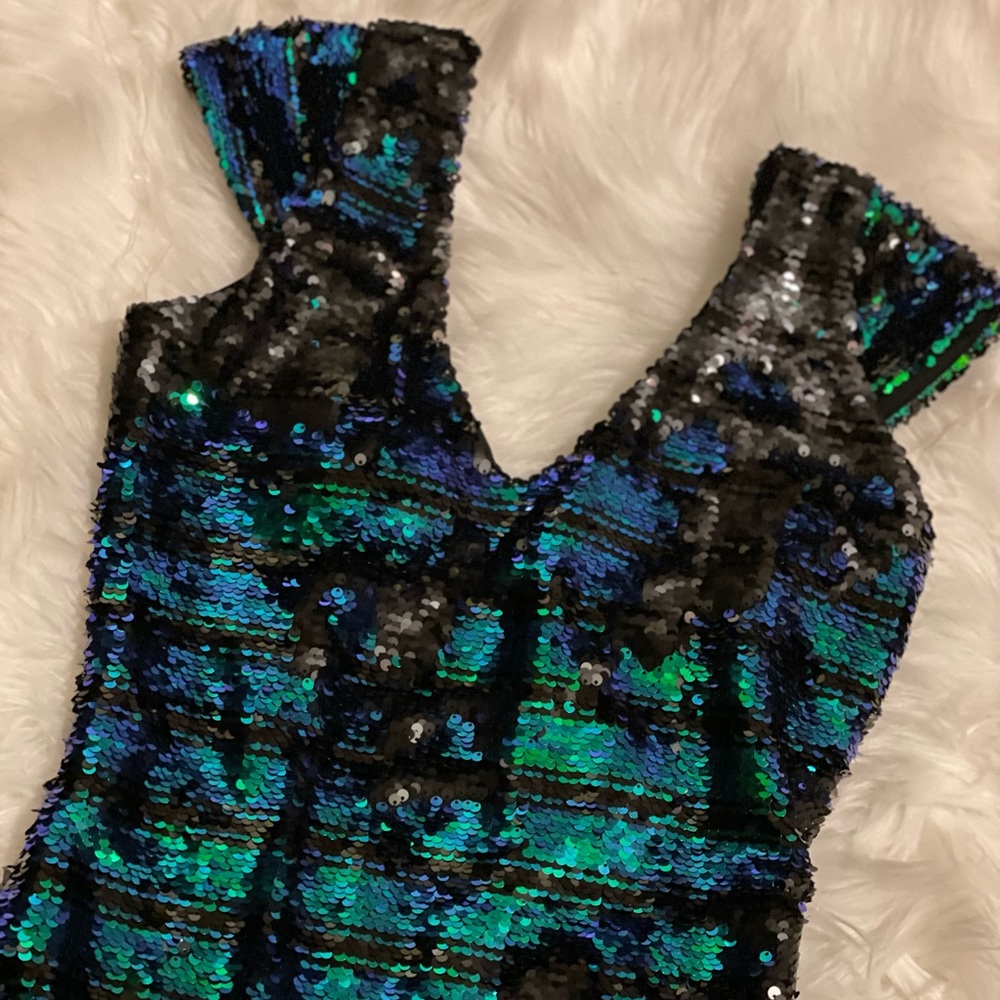 Sequins cocktail dress